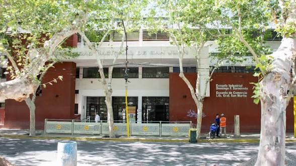 Convocan a un “abrazo simbólico” para defender la Escuela Industrial