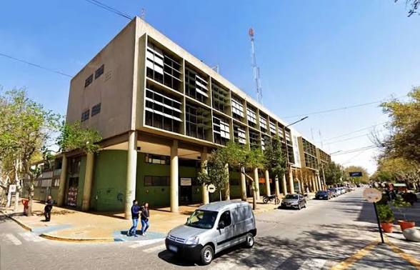 “Es imposible vivir con $700.000”: denuncian despidos y aprietes en el Correo