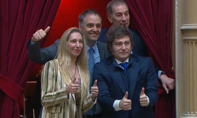 Manuel Adorni expone en Diputados y la oposición se prepara para acorralarlo