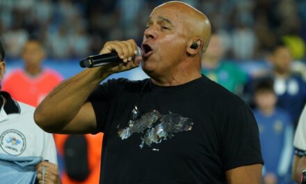 Fabio Santana, el héroe de Malvinas que canta el himno con la Selección y tiene un plan para recuperar las islas