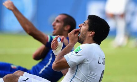La mordida de Luis Suárez a Chiellini: crónica de una sanción histórica en Brasil 2014