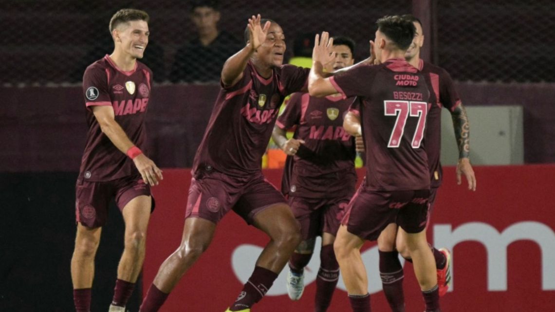 Lanús se hizo fuerte en la Fortaleza: le ganó 1-0 a Always Ready y sumó puntos clave en Copa Libertadores