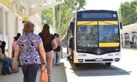 Aumenta el boleto de colectivo sube a $1.300 y ya es el segundo incremento del año