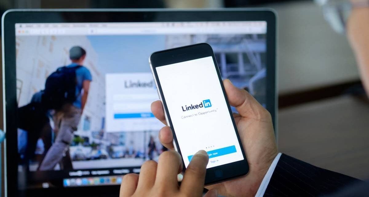 LinkedIn suma funciones con Inteligencia Artificial para mejorar perfiles y potenciar la búsqueda laboral