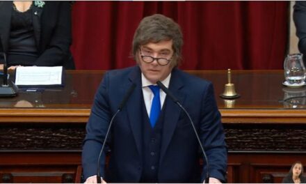 Javier Milei busca apoyos para una reforma electoral que astilla a la oposición
