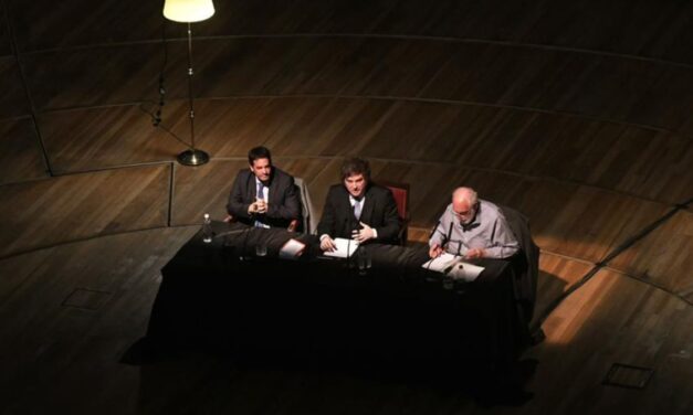 Javier Milei participó en un debate sobre Keynes y aseguró que sirvió para que políticos corruptos arruinen la vida de la gente