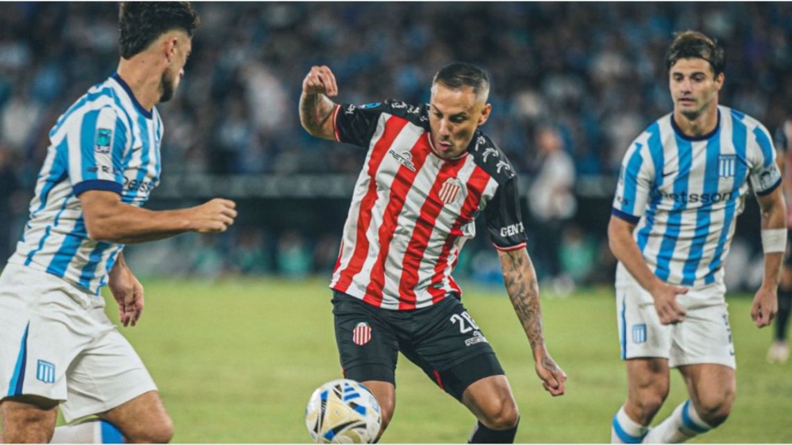 Racing empató 1-1 con Barracas y se complicó para clasificar a los playoffs del Torneo Apertura