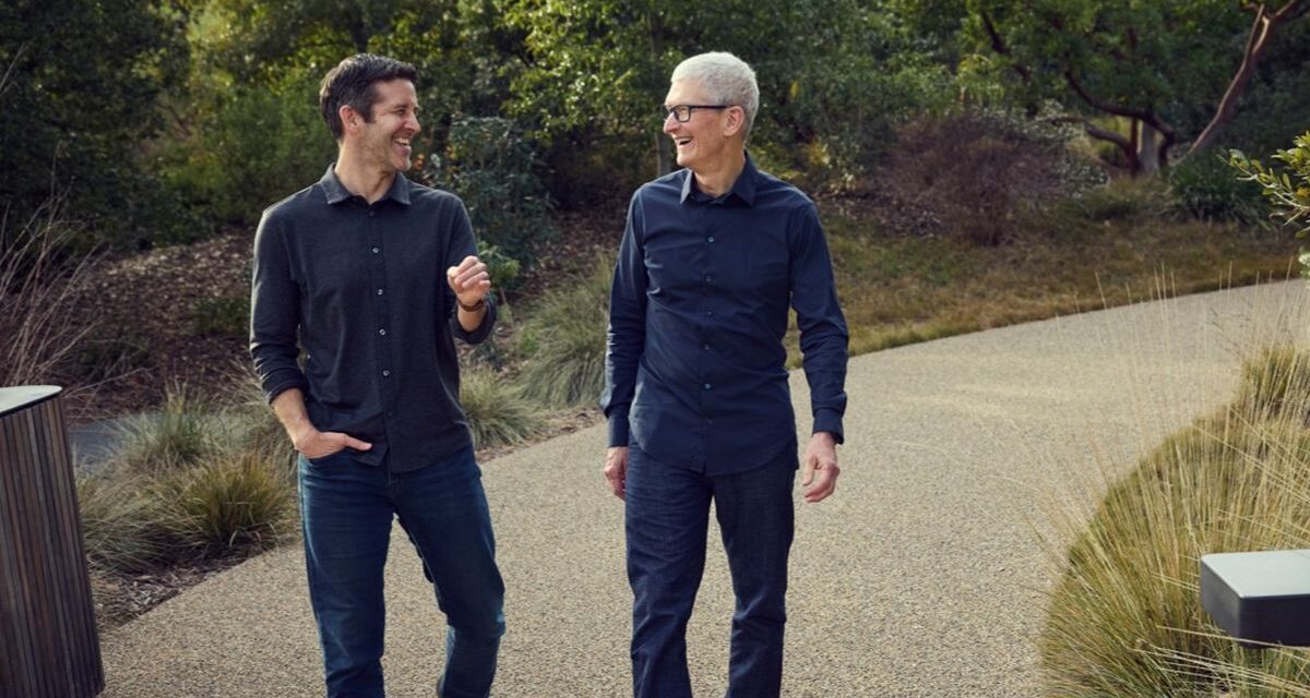 Quién es John Ternus, el futuro CEO de Apple que reemplazará a Tim Cook