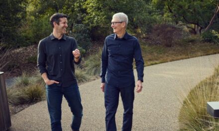 Quién es John Ternus, el futuro CEO de Apple que reemplazará a Tim Cook