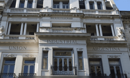 La Justicia aceptó a la UIA como parte de la causa y podrían sumarse otras cámaras