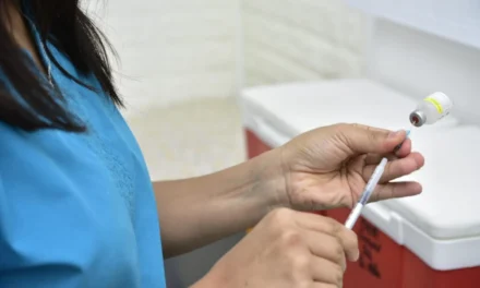 Fernanda Paredes asegura que se normalizó la vacunación antigripal: “Ya hay vacunas disponibles en toda la provincia”