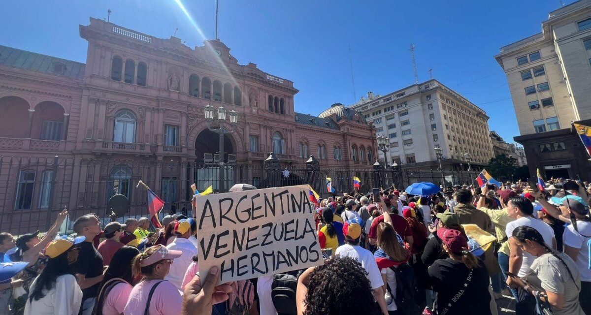 Solo el 9% de los migrantes venezolanos planea volver a su país en el corto plazo