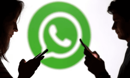 ¿Qué es Liquid Glass, la nueva actualización de WhatsApp que recibieron algunos usuarios?
