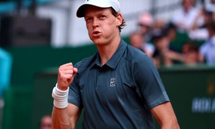 Sinner sigue imparable y chocará en semis con Zverev, que frenó el histórico torneo del brasileño Joao Fonseca