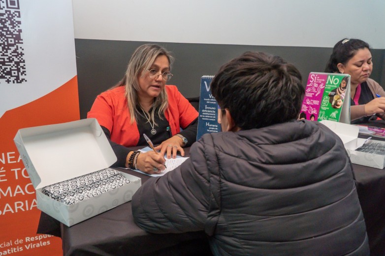 Gobierno implementó un operativo de salud y contención para personas en situación de calle ante la ola de frío