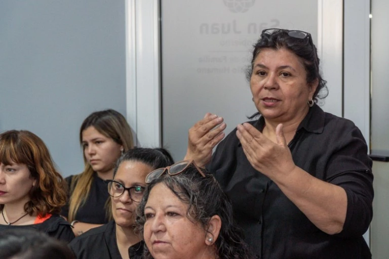 Lanzan una nueva capacitación gratuita en Lengua de Señas Argentina y ya hay 60 inscriptos