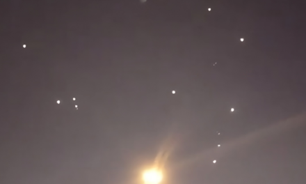 EEUU e Irán lanzaron ataques cruzados en el estrecho de Ormuz y podría peligrar un acuerdo de paz