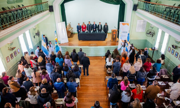 “La mano del docente es fundamental”: Fabián Martín encabezó una capacitación en Jáchal