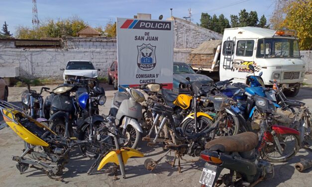 Hallaron motos enterradas en allanamientos por picadas ilegales en Caucete