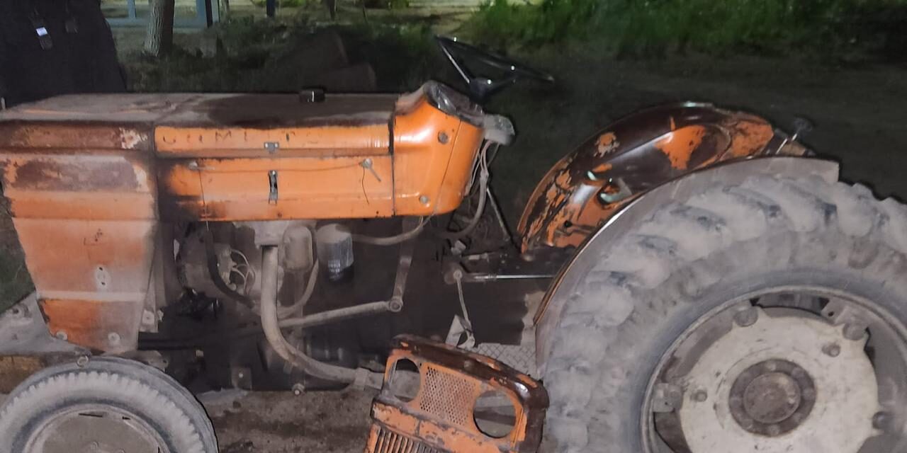 Lo descubrieron adentro del galpón: Cayó cuando intentaba llevarse un tractor y ajos en Pocito