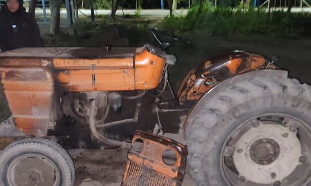Lo descubrieron adentro del galpón: Cayó cuando intentaba llevarse un tractor y ajos en Pocito