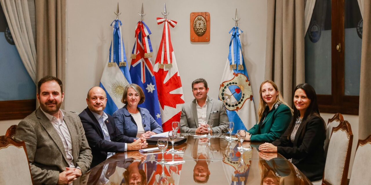 Orrego recibió a embajadores en la previa de la Expo Minera: Foco en inversiones y formación