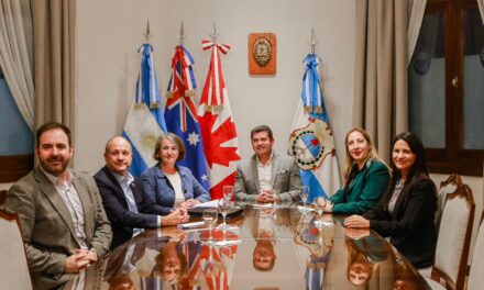 Orrego recibió a embajadores en la previa de la Expo Minera: Foco en inversiones y formación