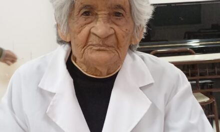 “Un asadito y un vasito de vino”: el secreto de Ramona para llegar a los 100 años en Valle Fértil