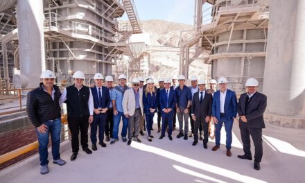 Karina Milei y Orrego recorrieron una calera con foco en energía solar