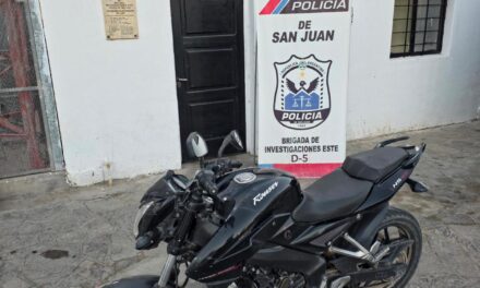 Secuestraron en 25 de Mayo una moto robada en Mendoza que circulaba con patente adulterada