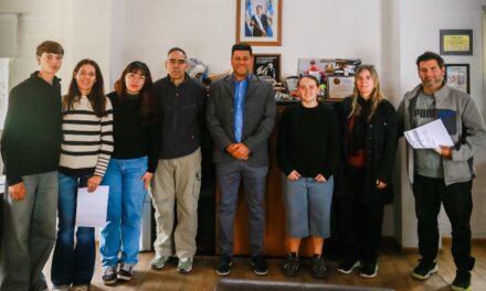 Más apoyo al alto rendimiento: entregaron pasajes a atletas de distintas disciplinas