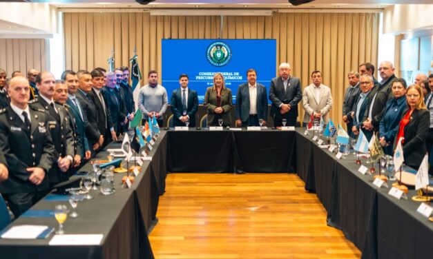 Enrique Delgado representó a San Juan en el Consejo Federal de Precursores Químicos