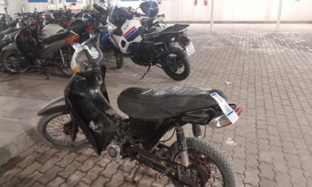 Circulaba sin papeles y descubrieron que la moto tenía un pedido judicial activo desde 2011