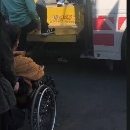 “Les calienta tres pedos”: denuncian que empresarios del transporte no invierten y dejan sin acceso a personas con discapacidad