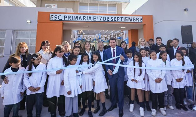 Educación e infraestructura: Orrego abrió dos nuevos establecimientos escolares en Chimbas