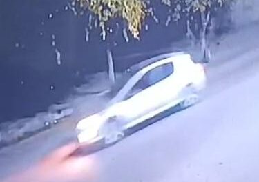 Buscan identificar a un hombre denunciado por exhibiciones obscenas en Caucete.