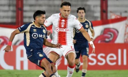 Argentinos Juniors vs. Huracán, por los cuartos de final del Torneo Apertura