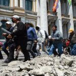 Bolivia declaró el estado de excepción y desplegó las Fuerzas Armada para desactivar bloqueos y protestas