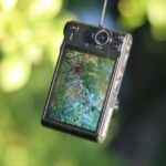 Por qué la Generación Z abandonó el iPhone por cámaras digitales viejas