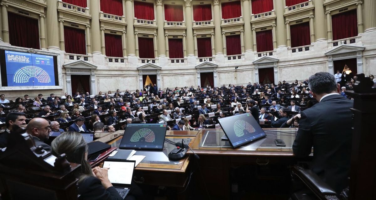 Ingresó al Congreso el paquete de proyectos de Javier Milei de Super RIGI, ludopatía, Etiquetado Frontal y Ley de Lobby