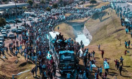 Belgrano dio la vuelta olímpica por Córdoba y la ciudad lloró de felicidad