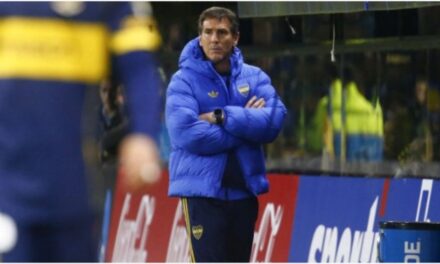Claudio Úbeda analizó el polémico empate de Boca y apuntó con dureza contra el árbitro Valenzuela