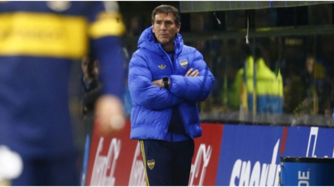 Claudio Úbeda analizó el polémico empate de Boca y apuntó con dureza contra el árbitro Valenzuela