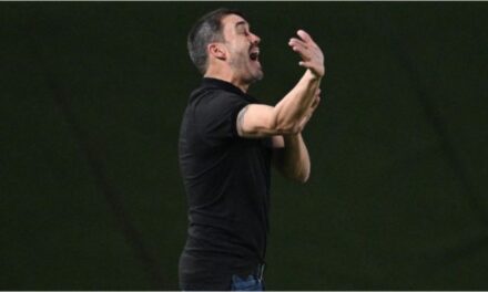 El Chacho Coudet sacó pecho tras el épico triunfo de River y liquidó al arbitraje