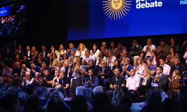 El peronismo reunió a intendentes, legisladores y dirigentes en Parque Norte para discutir una alternativa nacional