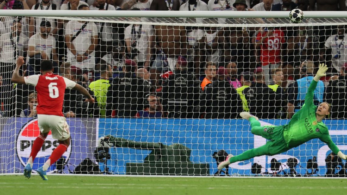 El penal errado de Gabriel que le costó la Champions League al Arsenal