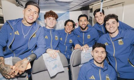 La Scaloneta ya está en camino: Argentina emprendió el viaje rumbo al Mundial 2026