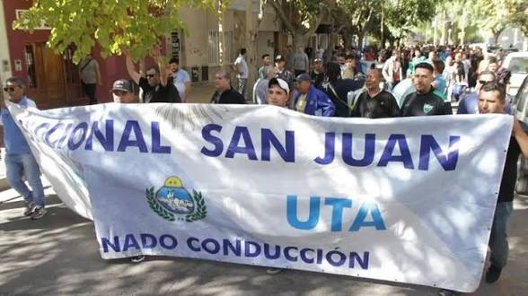 “Hasta las 16hs esperamos la respuesta de los empresarios”, advirtió UTA