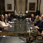 Javier Milei recibió a un empresario inglés y se reunió con la Cámara de Especialidades Medicinales