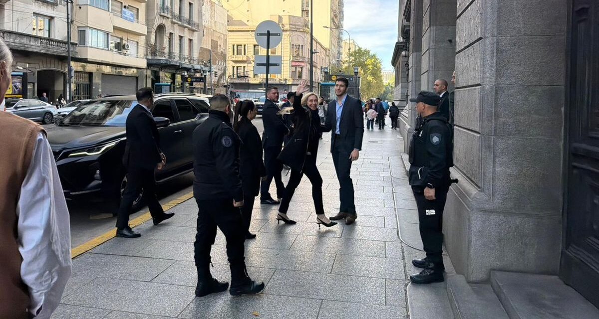 Karina Milei se reunió con Martín Menem y diputados libertarios por la agenda parlamentaria